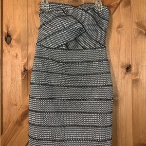 Body con strapless mini dress